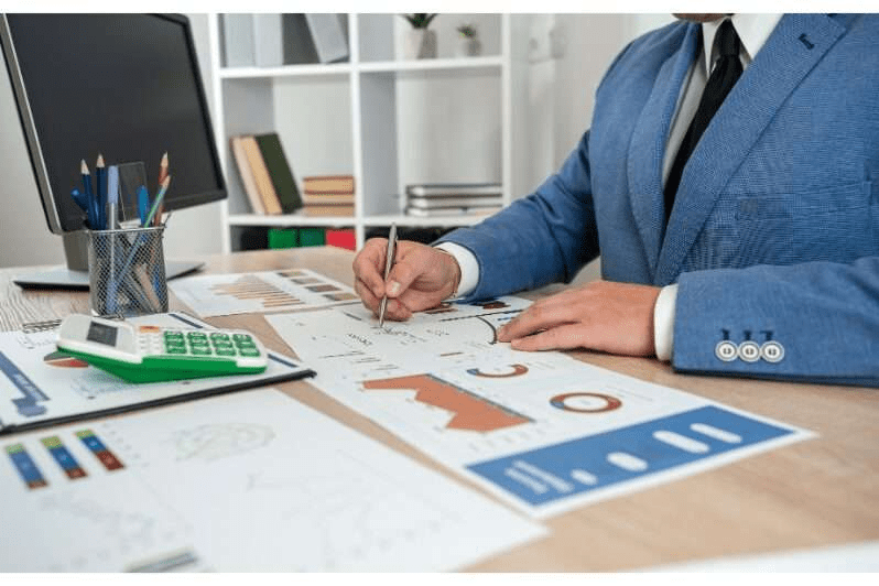 How to Prepare Company for Financial Audit UAE (Without the Last-Minute Panic)