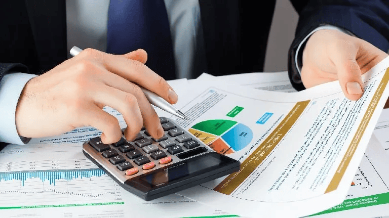 Why Financial Record Organization Matters in Dubai