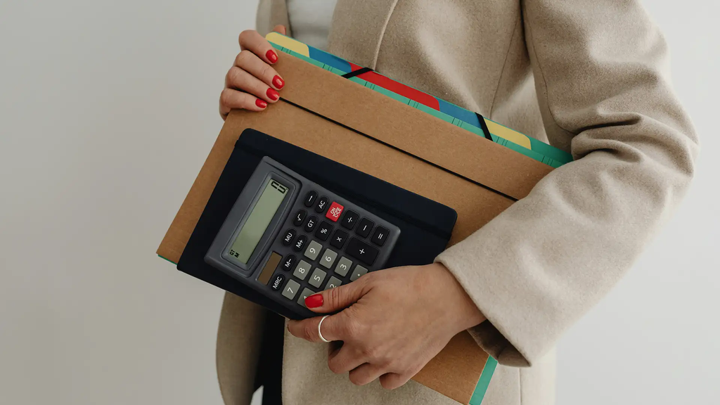 What is the five-year VAT refund limit in the UAE